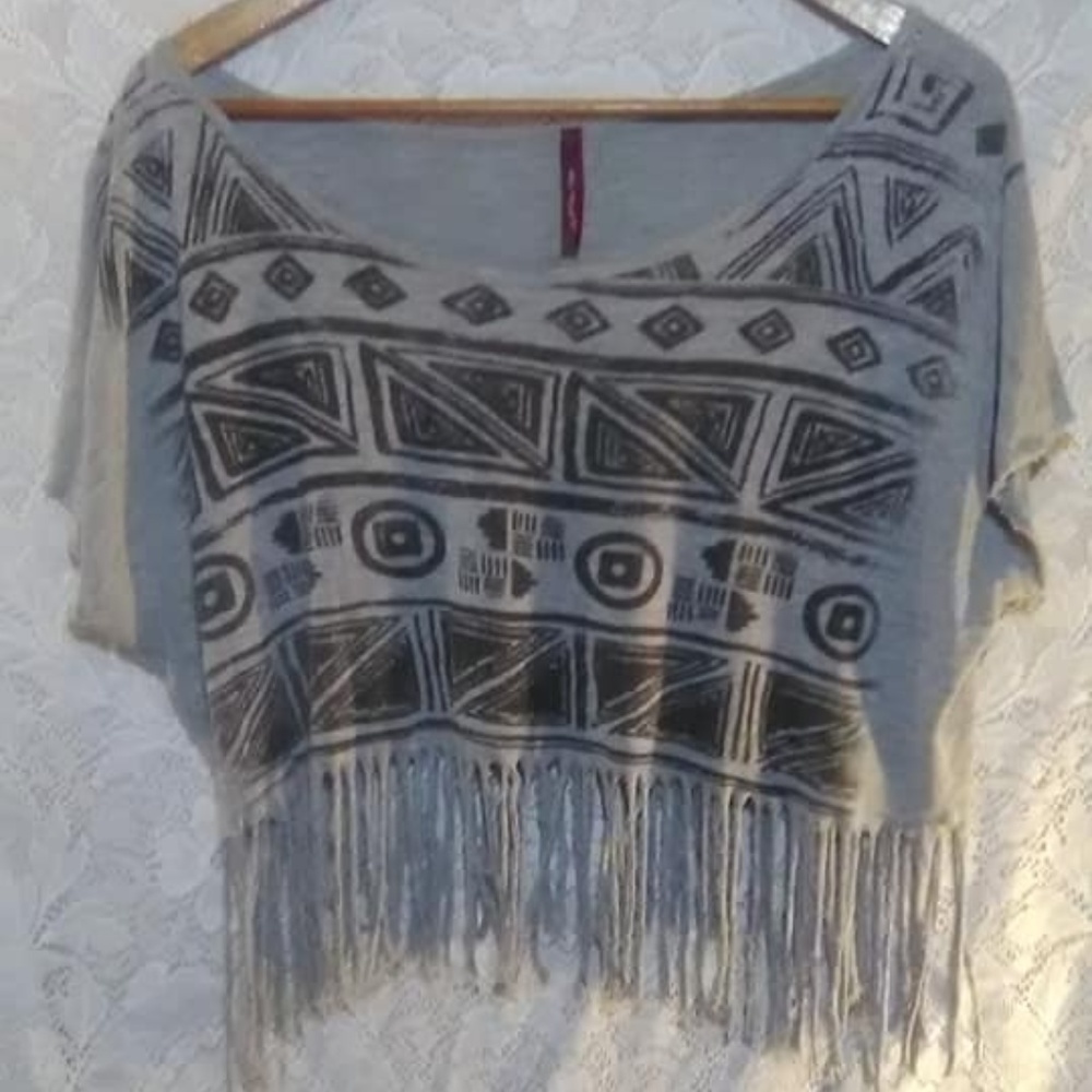 Miss Royal T - Fringed Crop Top